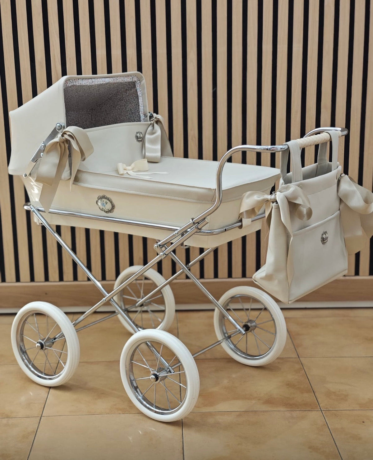 3400-BE Sweet Beig by Bebelux - Over 5's with 3 Heights Available